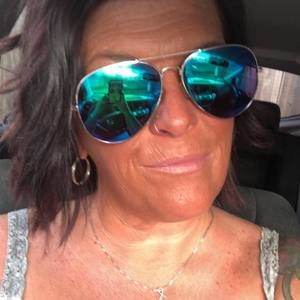 Meet your Posher, Vickie